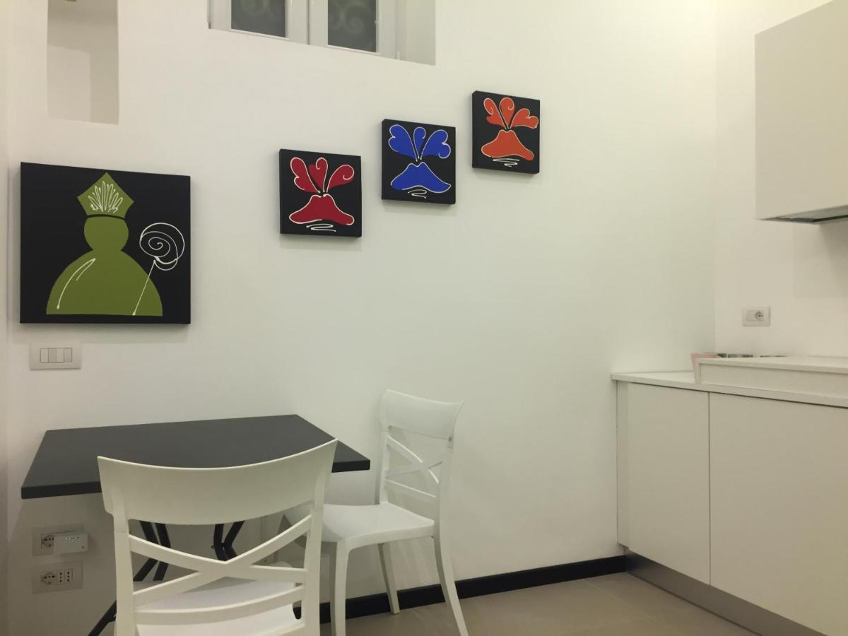Residenza Santa Lu B&B Napoli Phòng bức ảnh