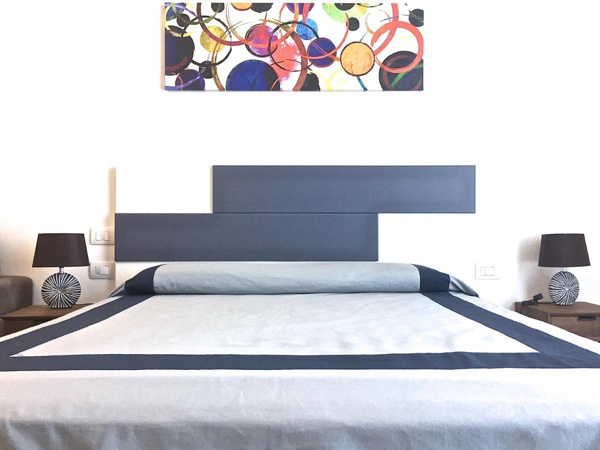 Residenza Santa Lu B&B Napoli Phòng bức ảnh